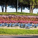 Flat With Luminous Terrace Close To The Sea 아파트