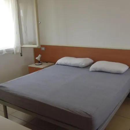 Lejlighed Flat With Luminous Terrace Close To The Sea *